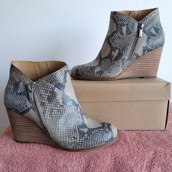 New Lucky Brand Leather Snake Print wedge booties in tan/gray and black - Picture 1 of 12